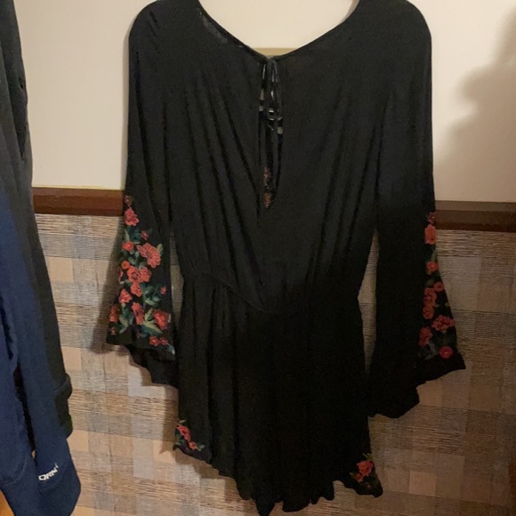 American eagle jumper woman’s size Small - Picture 3 of 6